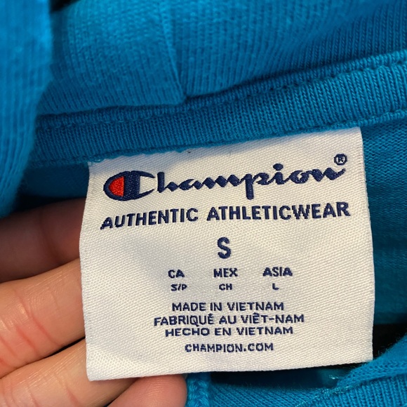 Women’s blue champion hoodie - Picture 3 of 3